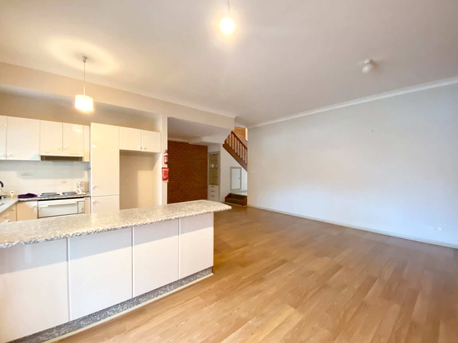 4/24 Tomaree Street NELSON BAY 1