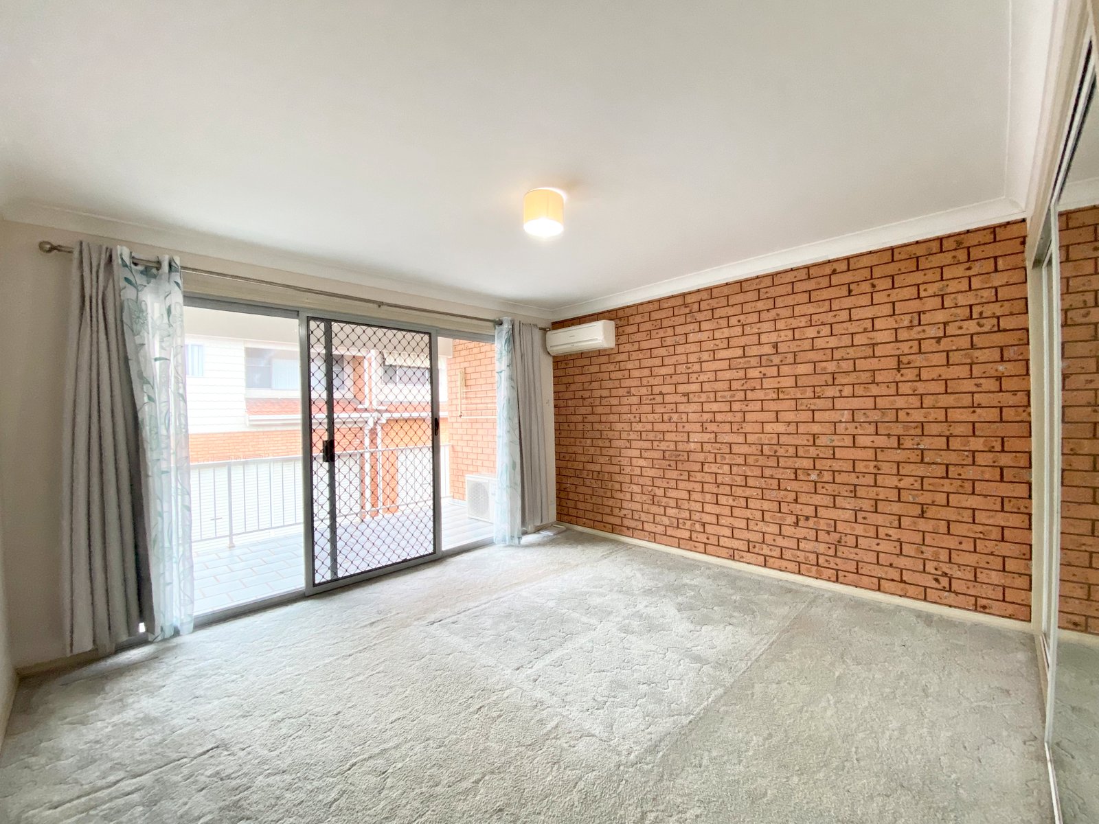 4/24 Tomaree Street NELSON BAY 7