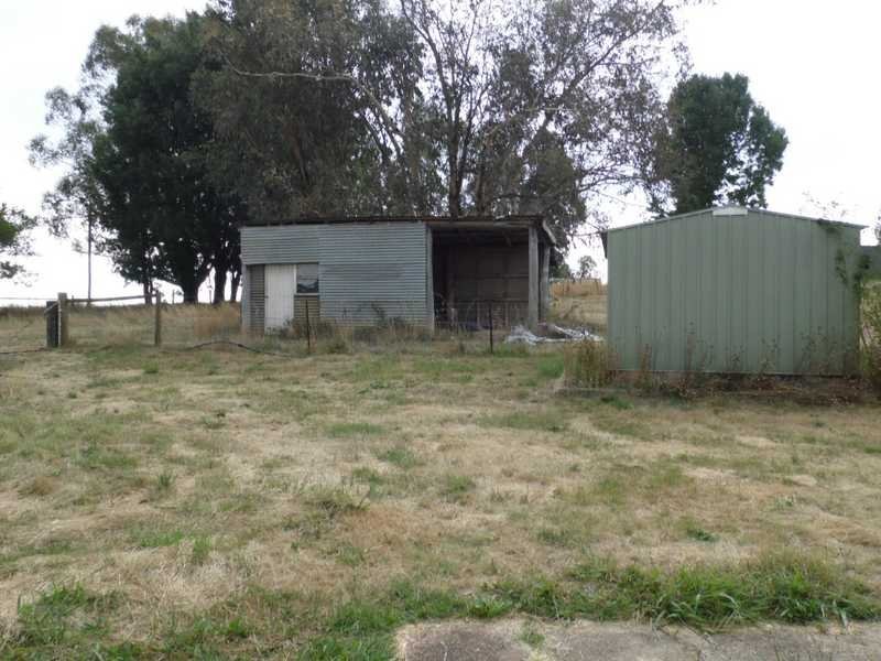 424 Wagga Road TUMBARUMBA 17