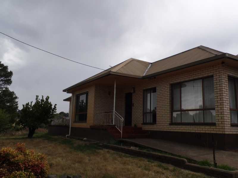 424 Wagga Road TUMBARUMBA 20