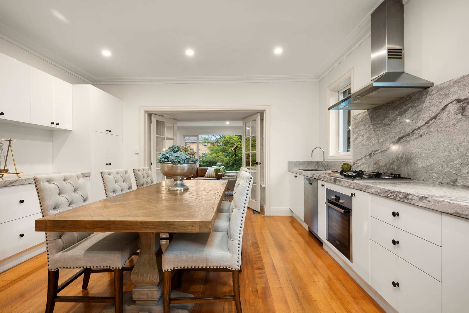 Real Estate and Property in 424 Whitehorse Road, Surrey Hills, VIC