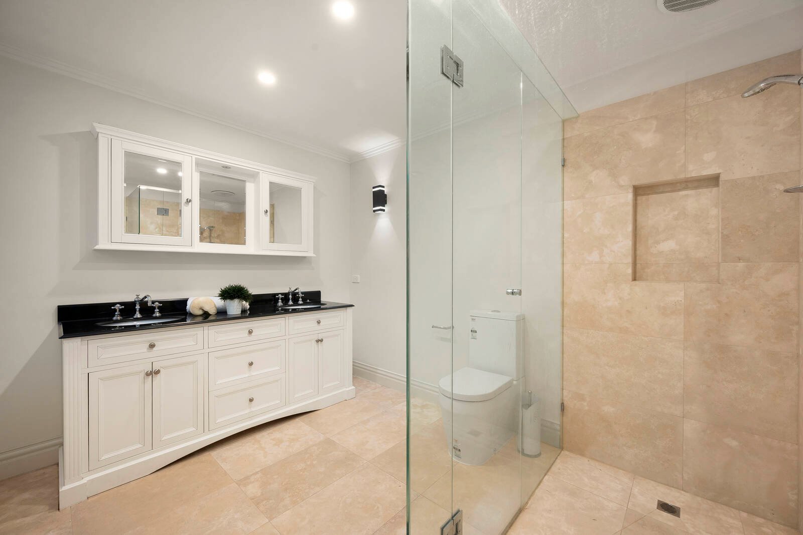 Real Estate and Property in 424 Whitehorse Road, Surrey Hills, VIC