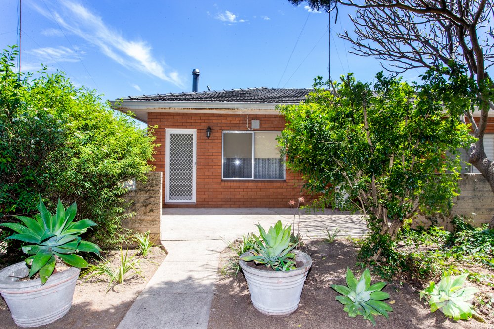 4/244 High Street PENRITH 2