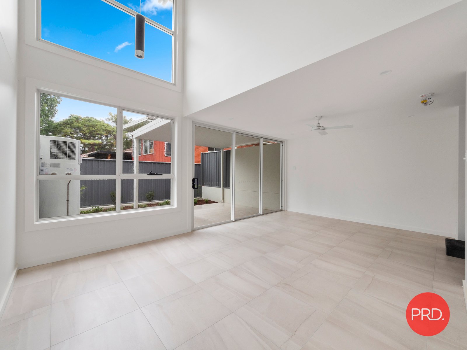 4/245 Harbour Drive COFFS HARBOUR 2