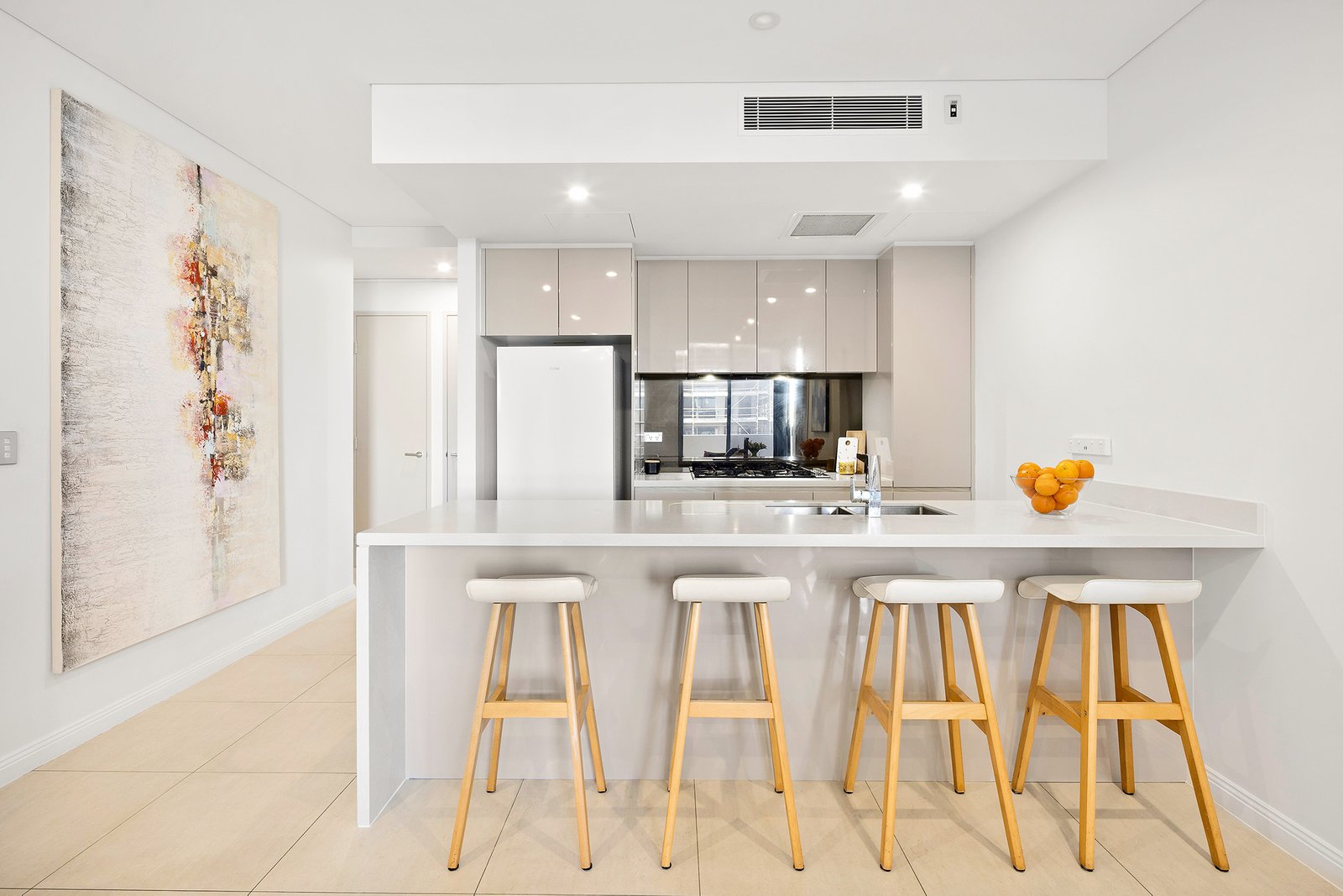 424/8 Studio Drive EASTGARDENS 5