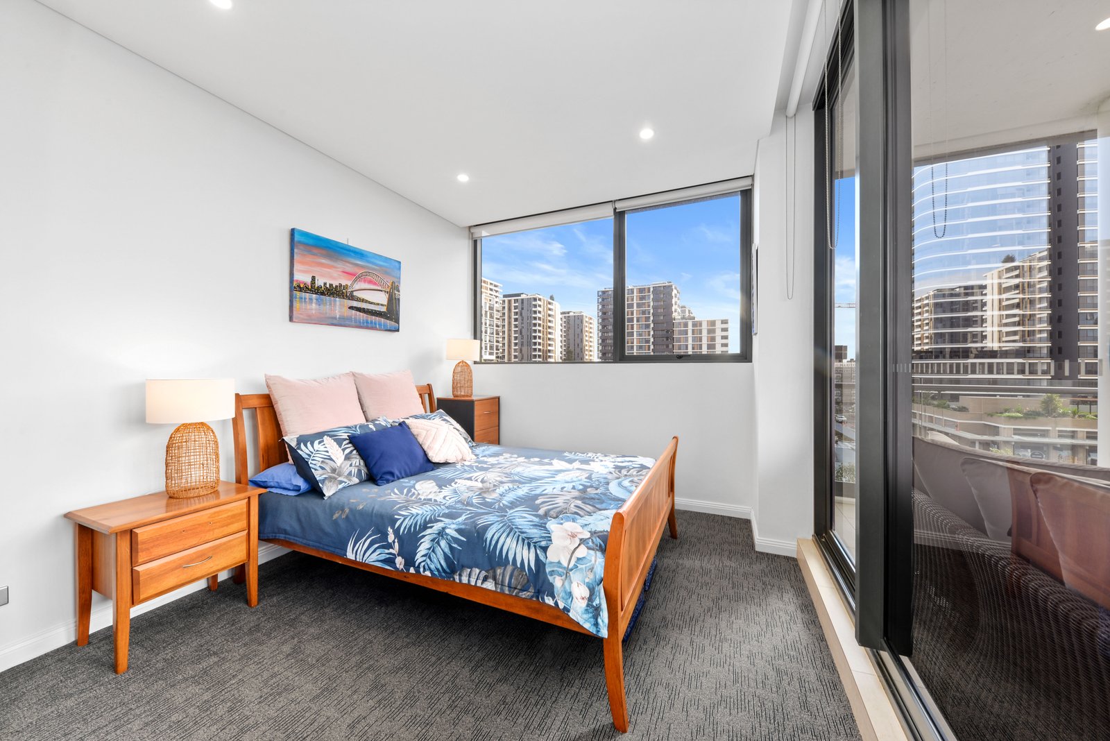 424/8 Studio Drive EASTGARDENS 10