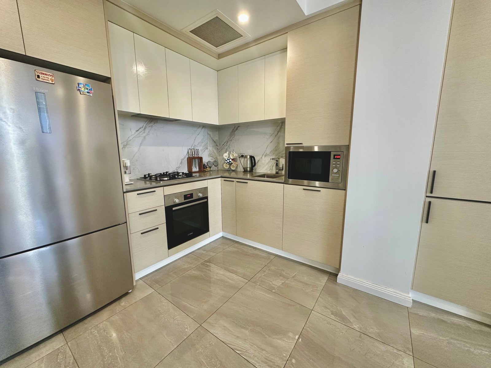 424/9 Oscar Place EASTGARDENS 4