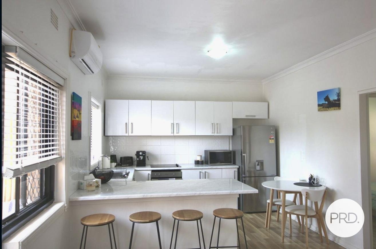 4/24A Railway Parade KOGARAH 1