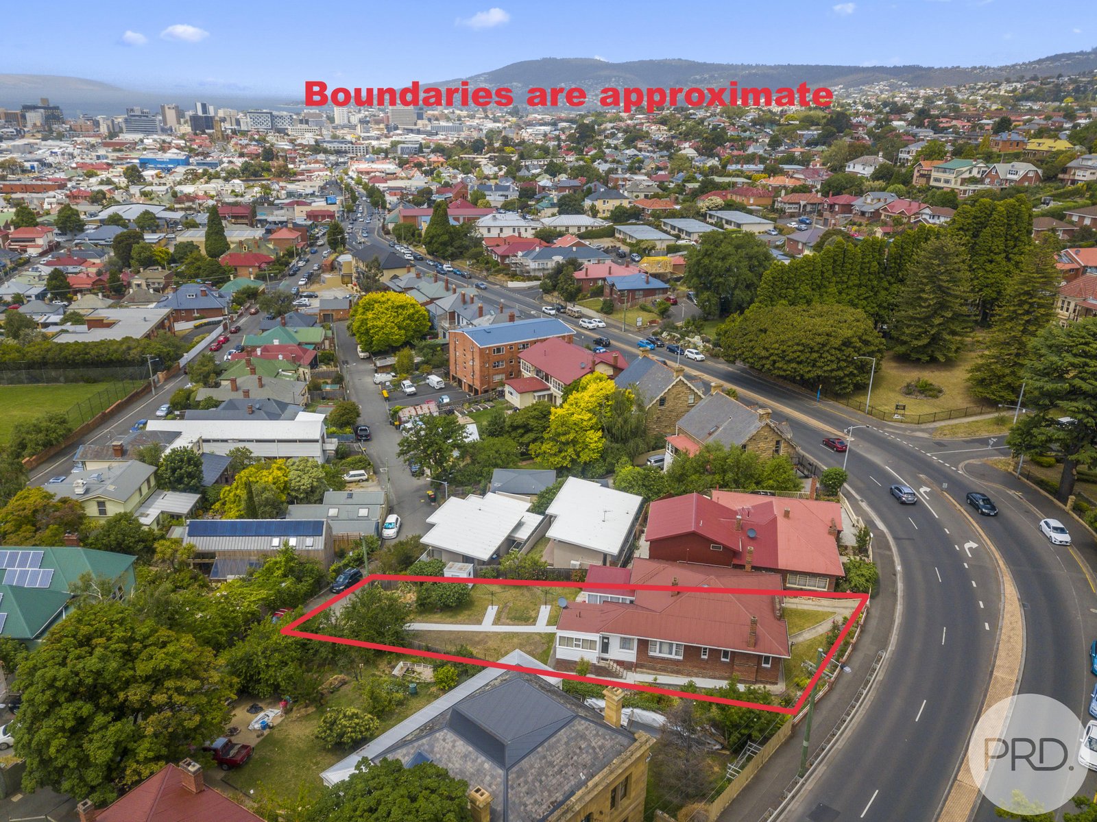 425 Elizabeth Street NORTH HOBART 3