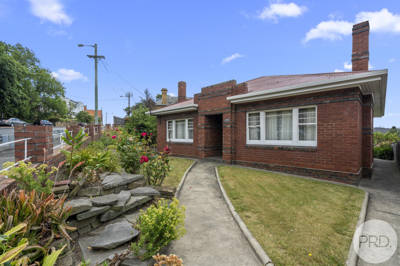 425 Elizabeth Street NORTH HOBART 10
