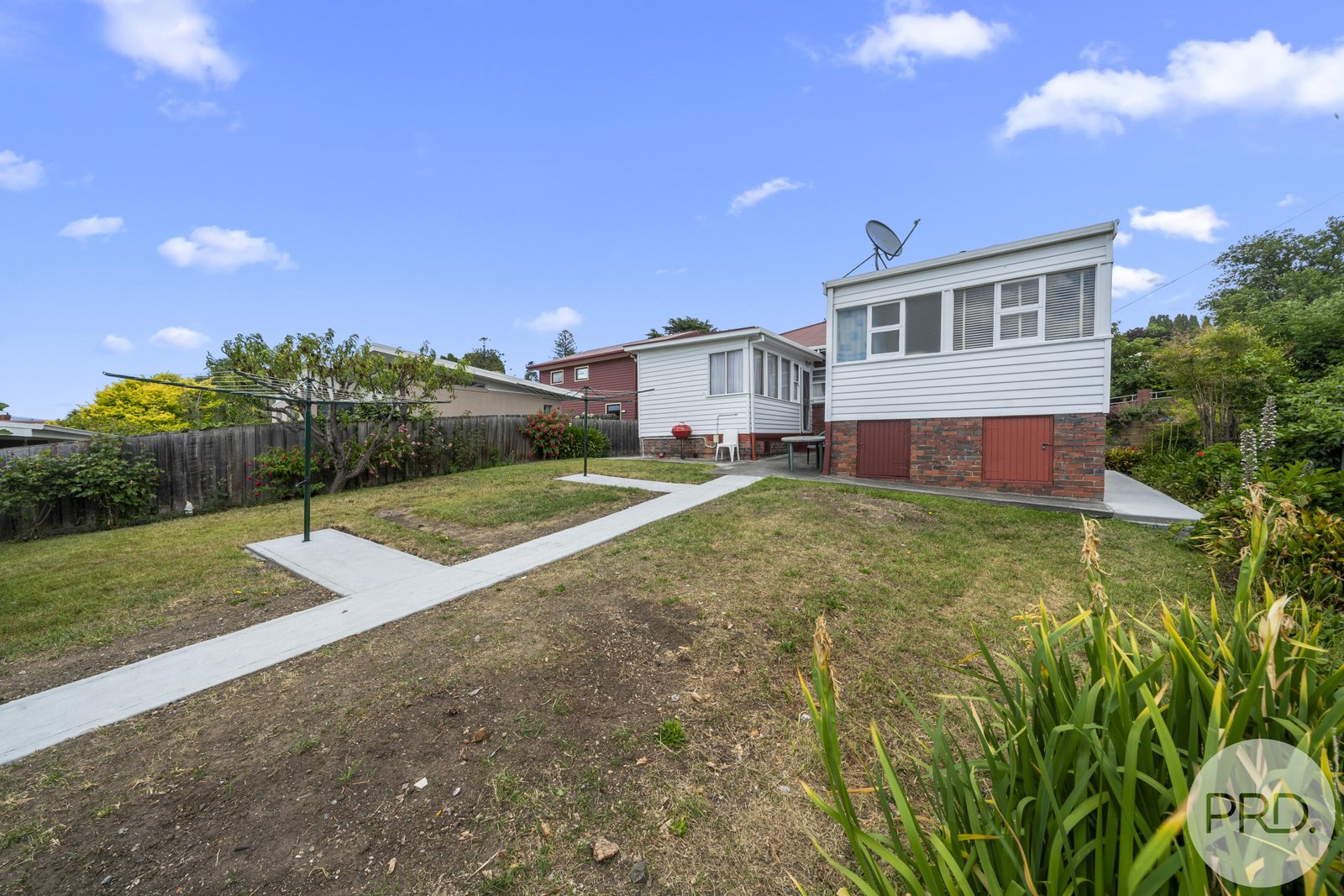 425 Elizabeth Street NORTH HOBART 11