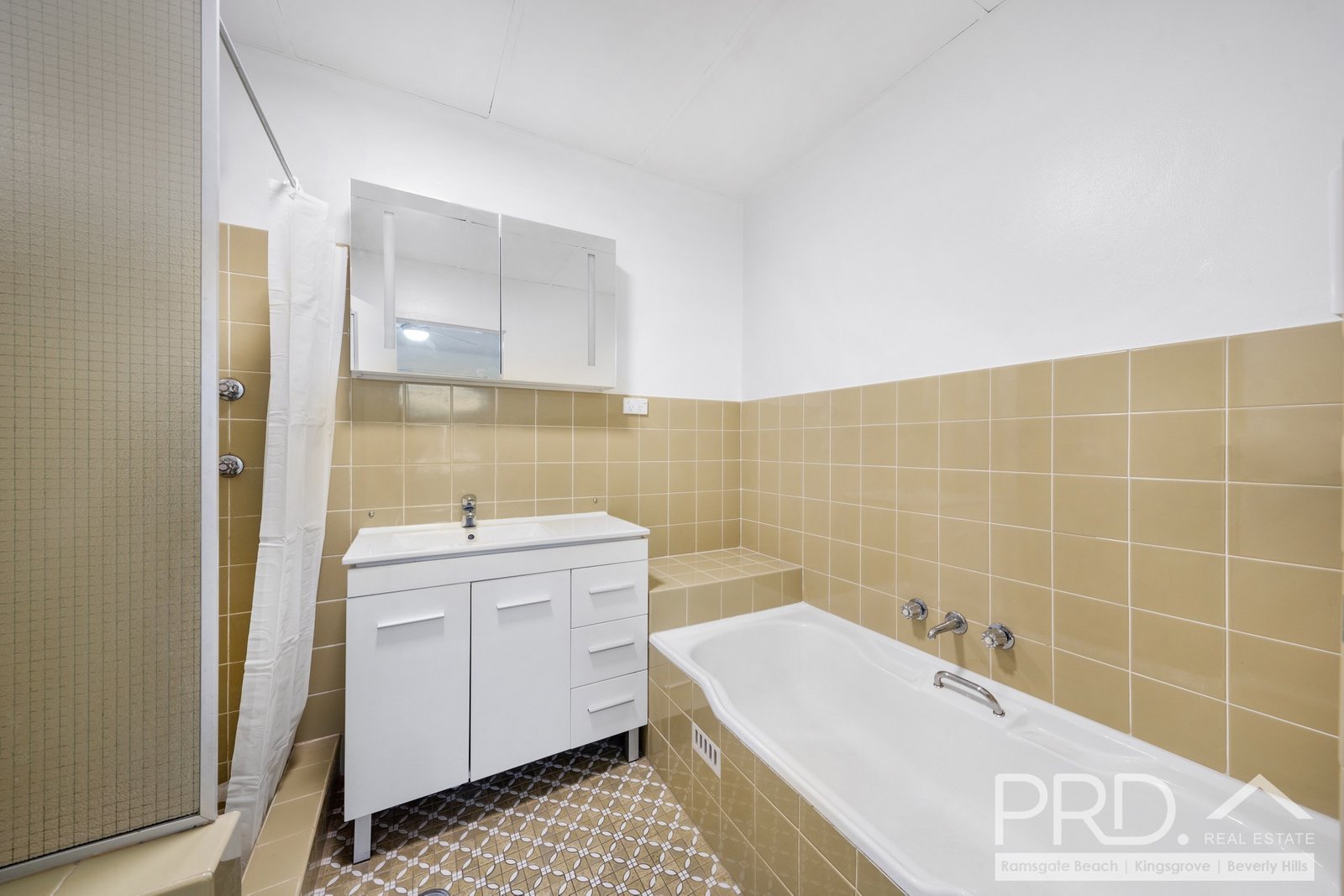 4/25 Gannon Avenue DOLLS POINT 7