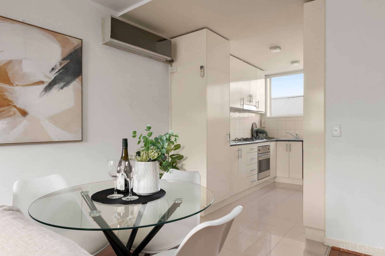 Real Estate and Property in 4/25 Gladstone Avenue, Armadale, VIC