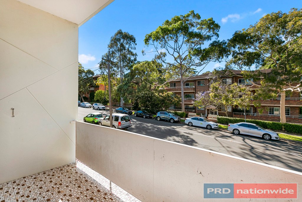4/25 Hampton Court Road CARLTON 5