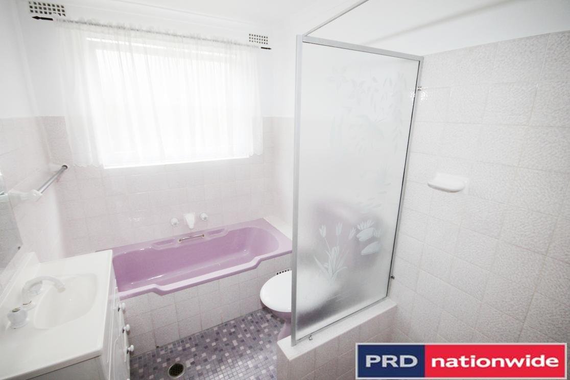 4/25 Hampton Court Road CARLTON 3