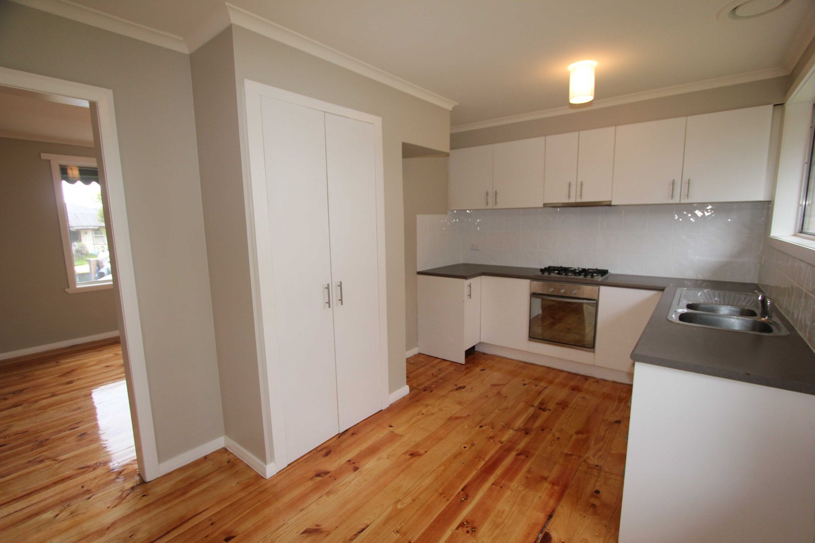 Gallery: 425 Joseph Street