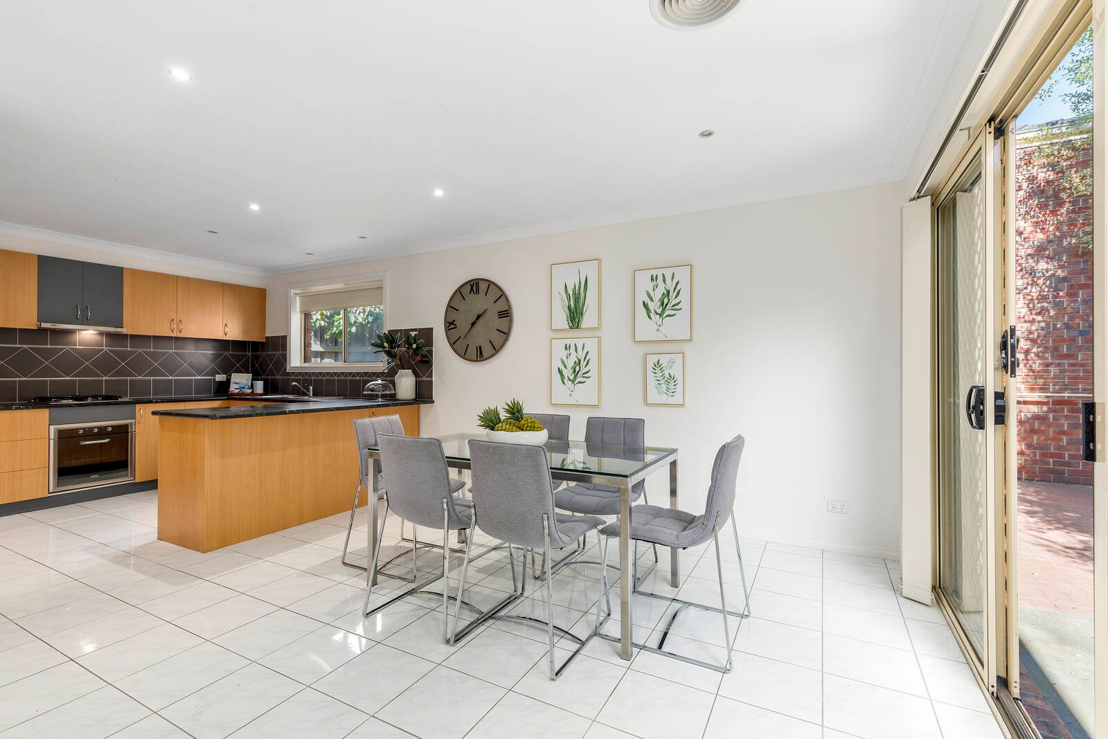 Real Estate and Property in 4/25 Lorimer Street, Greensborough, VIC