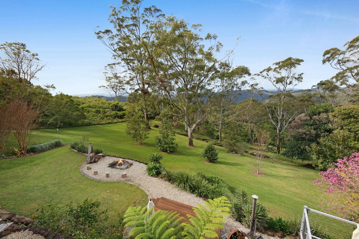 425 Mount Nimmel Road Austinville 12