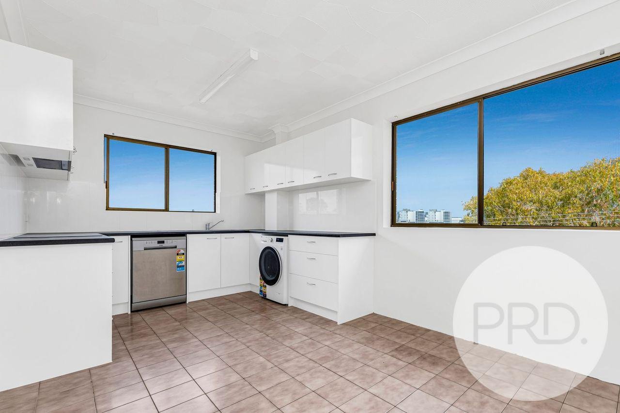 4/25 Westacott Street NUNDAH 4