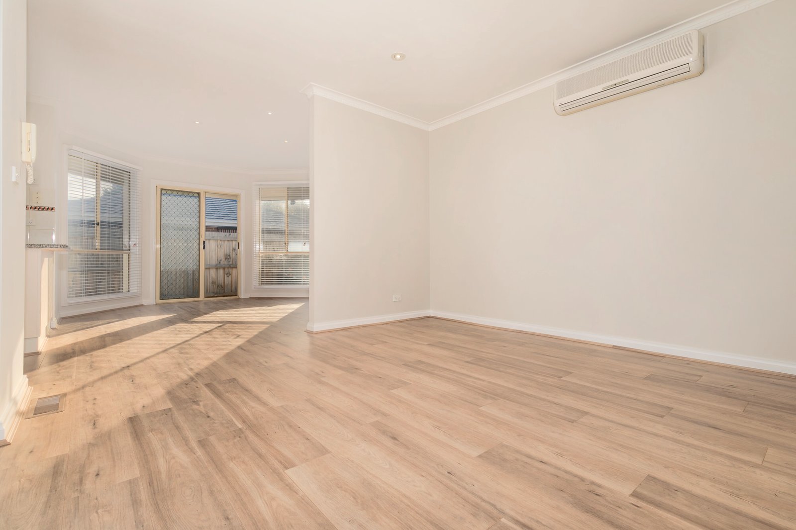 Gallery: 4/25 York Street