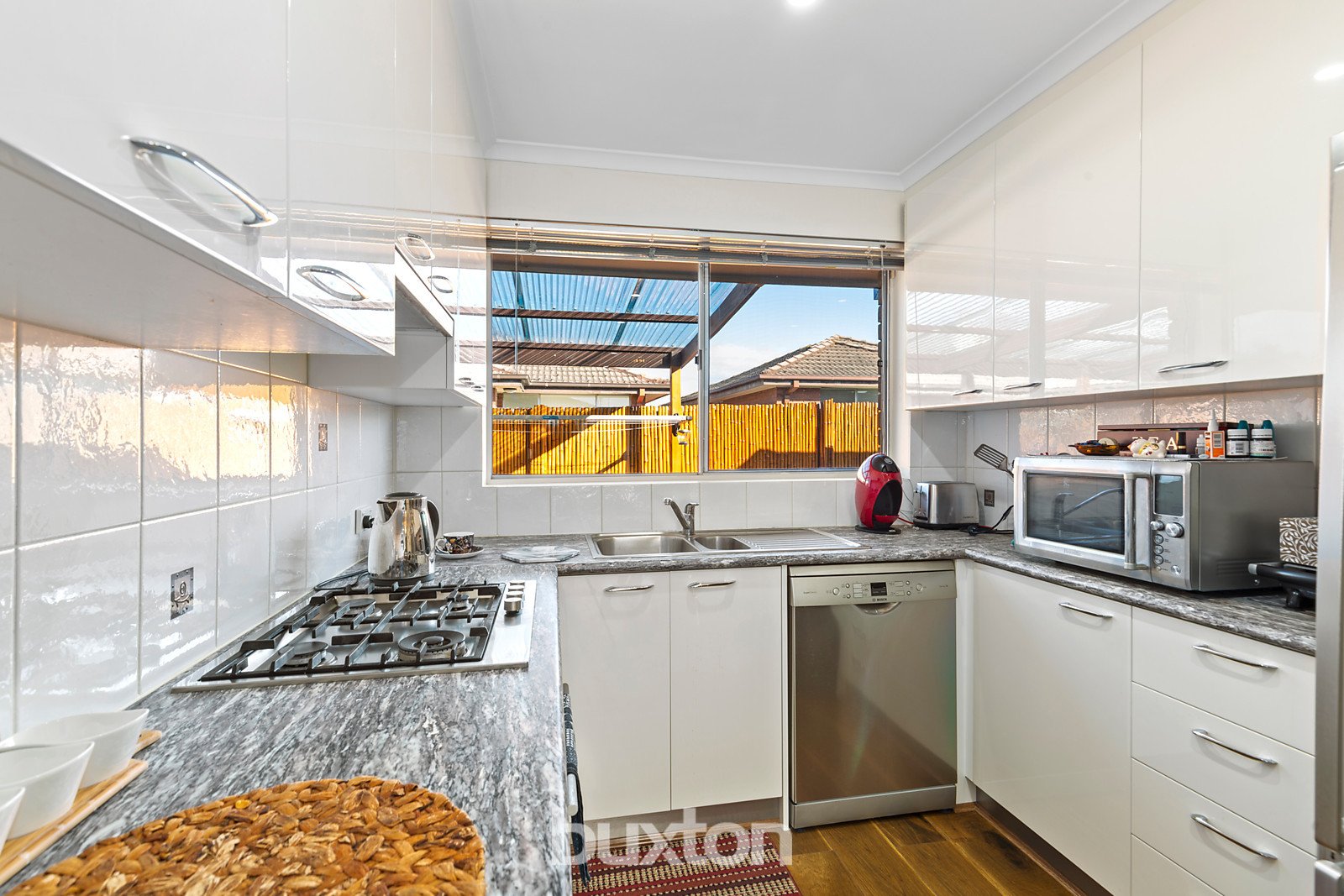 Gallery: 4/258 Warrigal Road