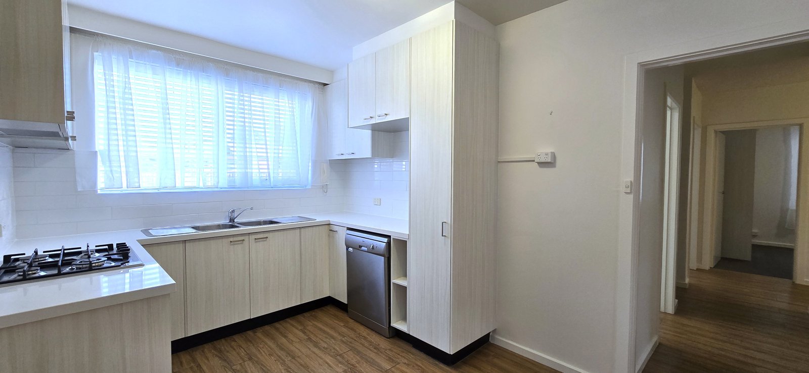 Real Estate and Property in 4/26 Emo Road, Malvern East, VIC