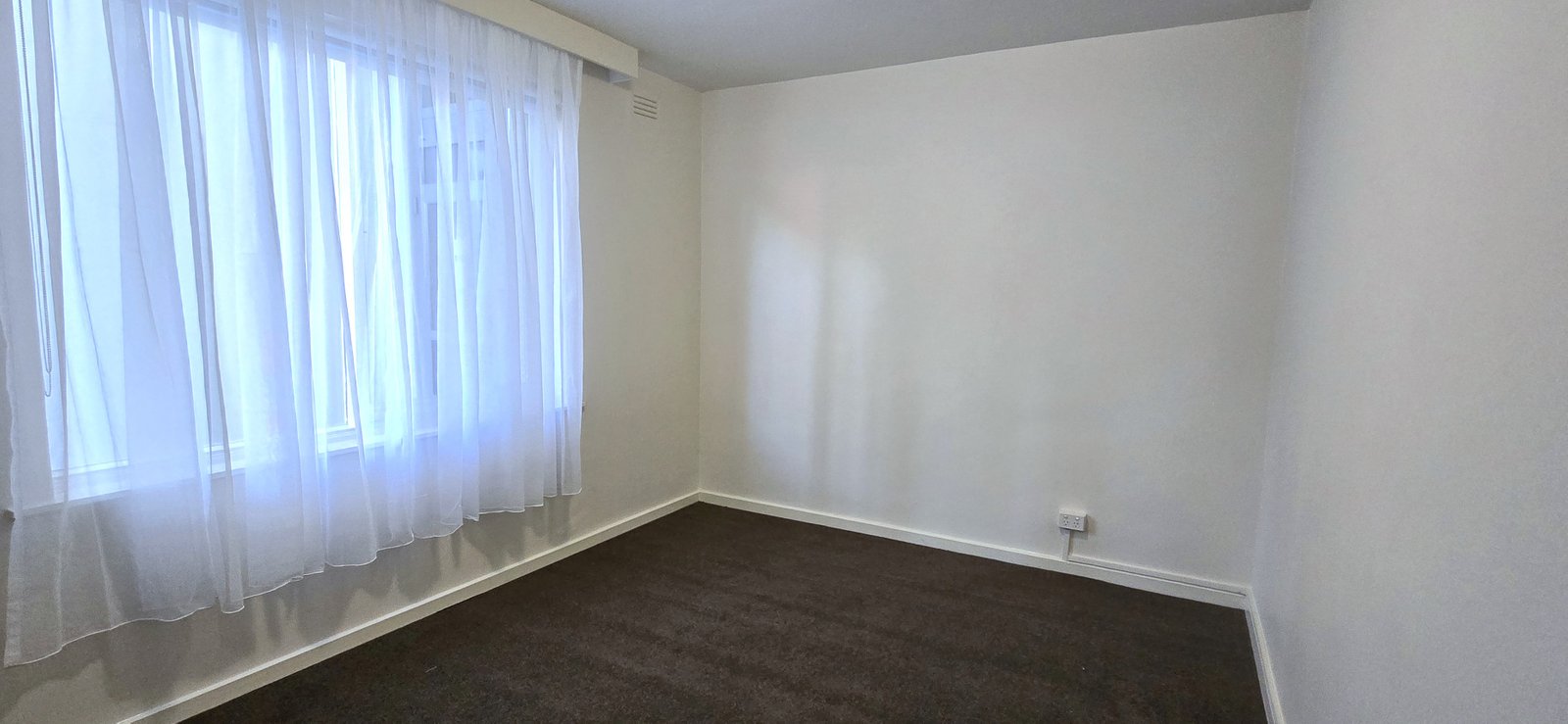 Real Estate and Property in 4/26 Emo Road, Malvern East, VIC