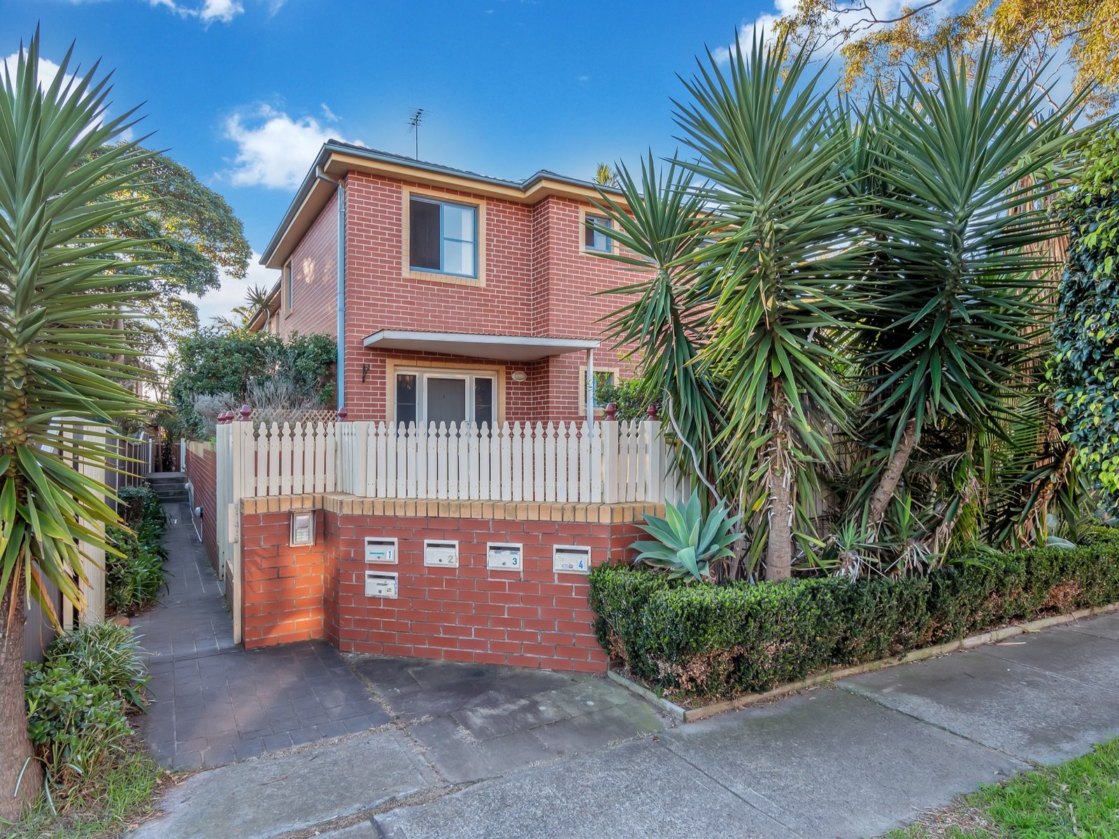 4/26 New Orleans Crescent MAROUBRA 6