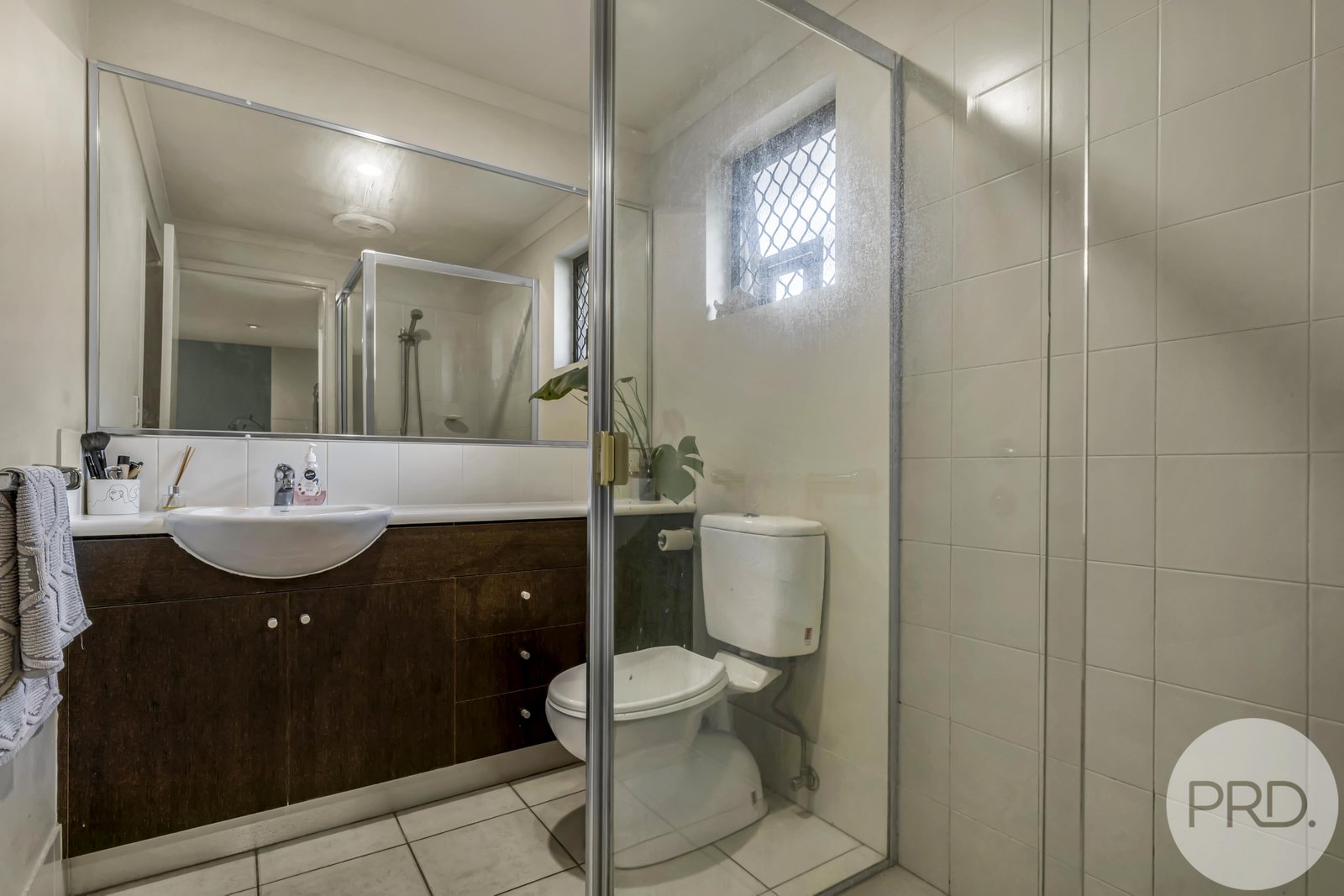 4/26 Norman Street ASCOT 9