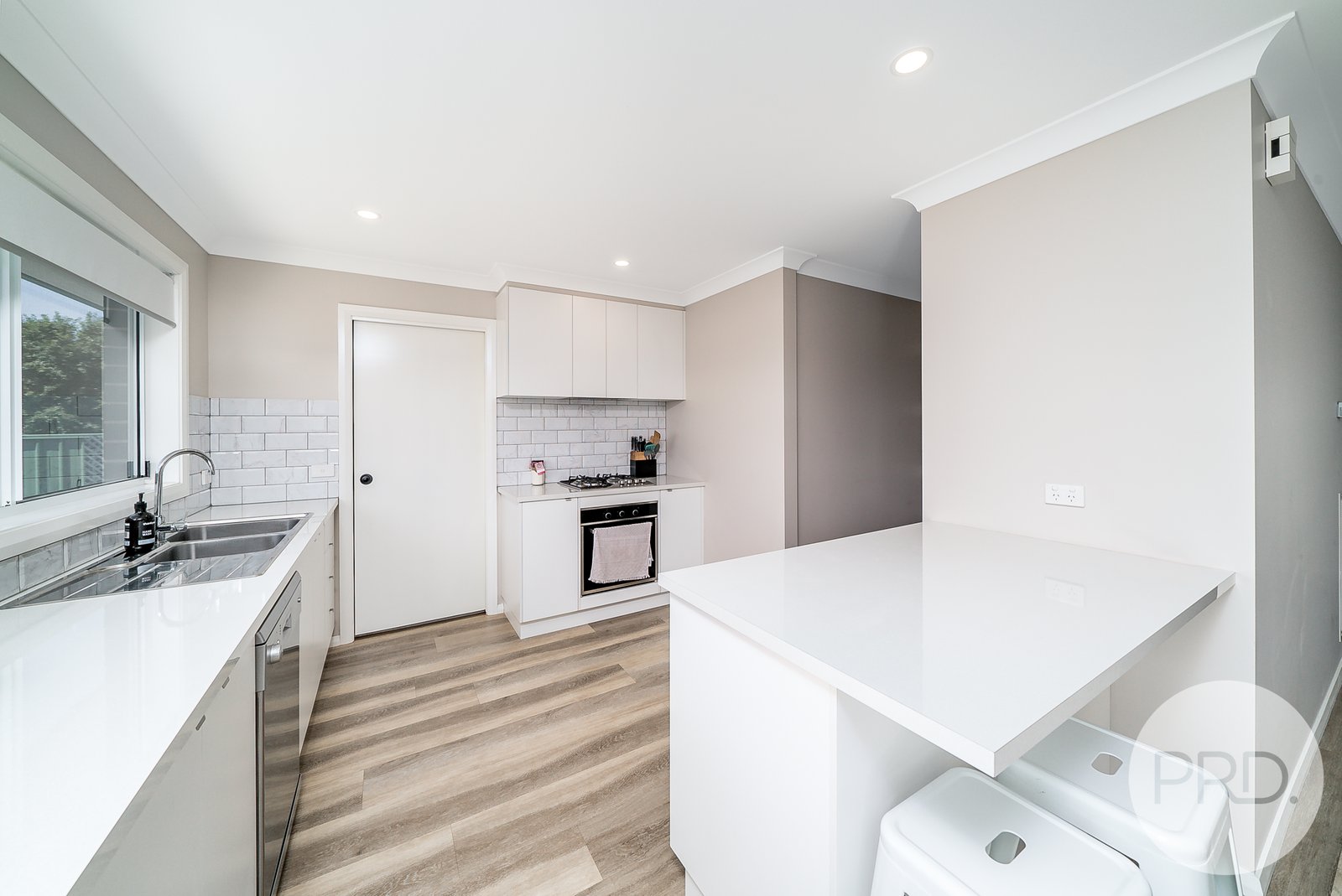 4/26 Quandong Place FOREST HILL 3