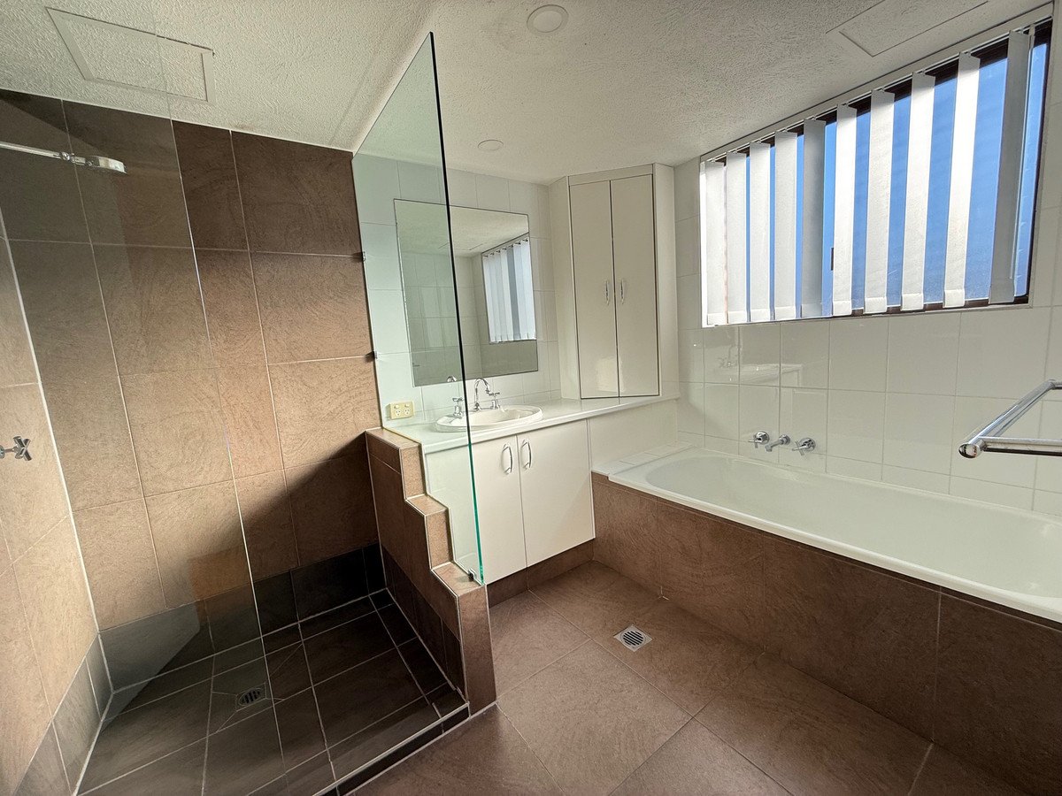 4/26 Stephens Street Burleigh Heads 10