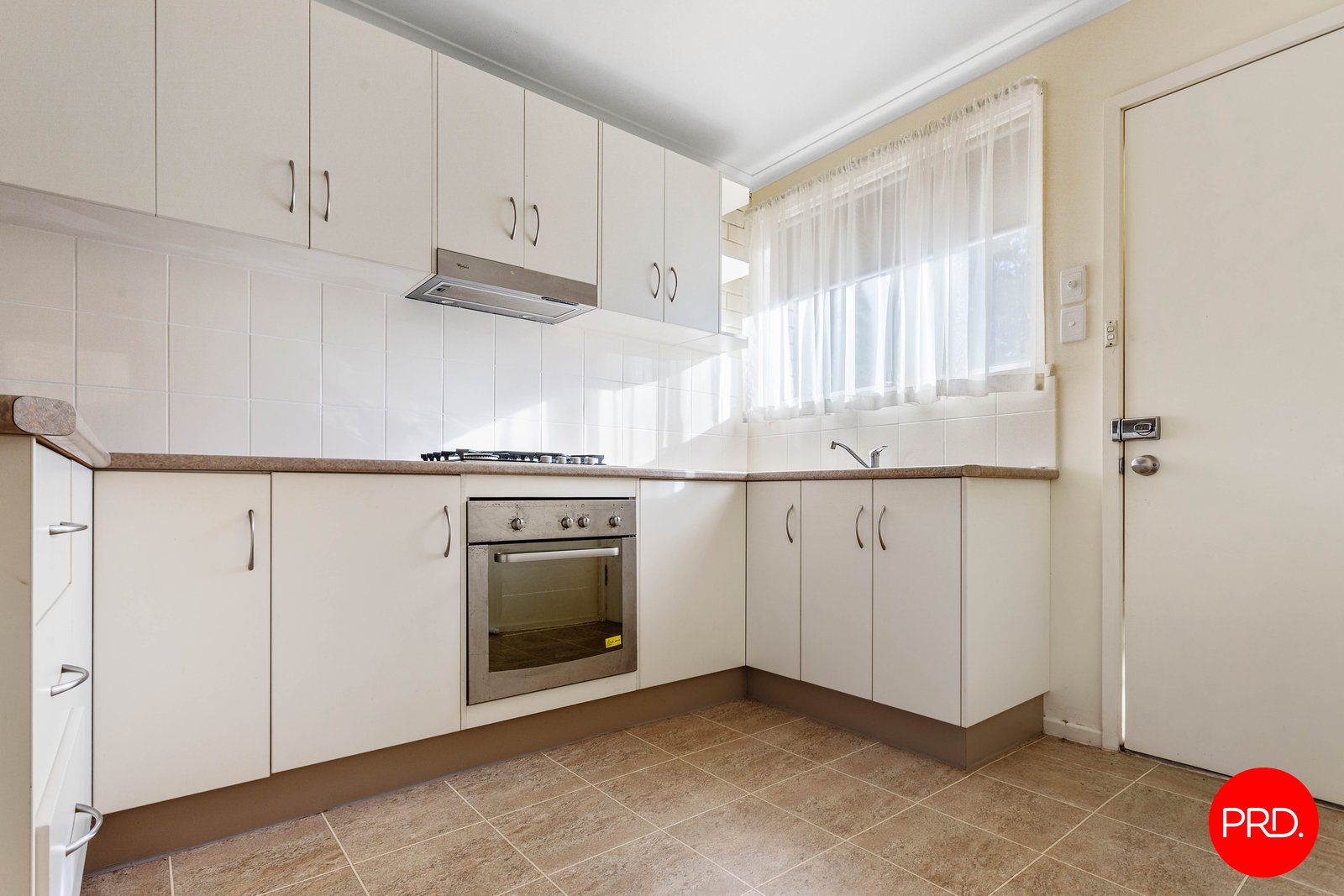 4/26 Yallambee Drive KENNINGTON 3