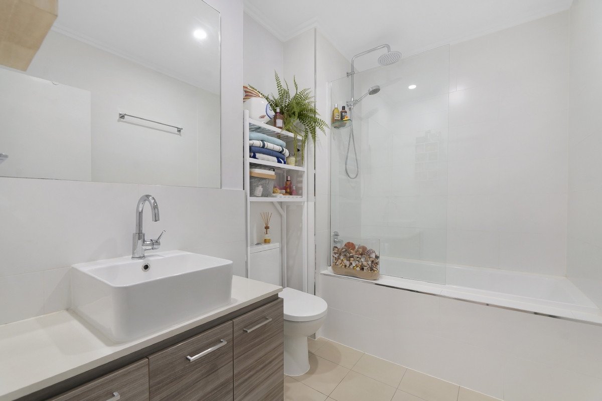 426/29 Varsity Parade Varsity Lakes 15