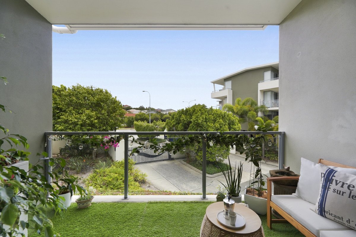 426/29 Varsity Parade Varsity Lakes 16