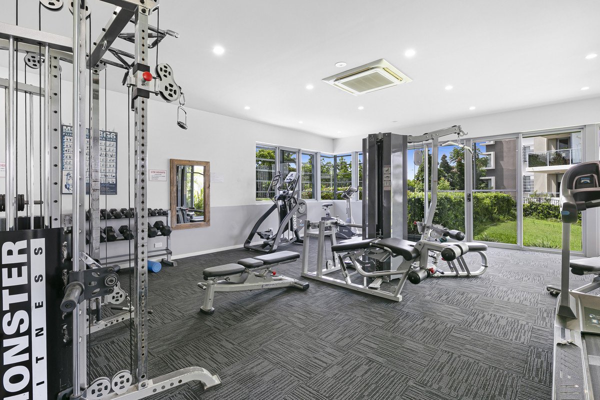 426/29 Varsity Parade Varsity Lakes 18