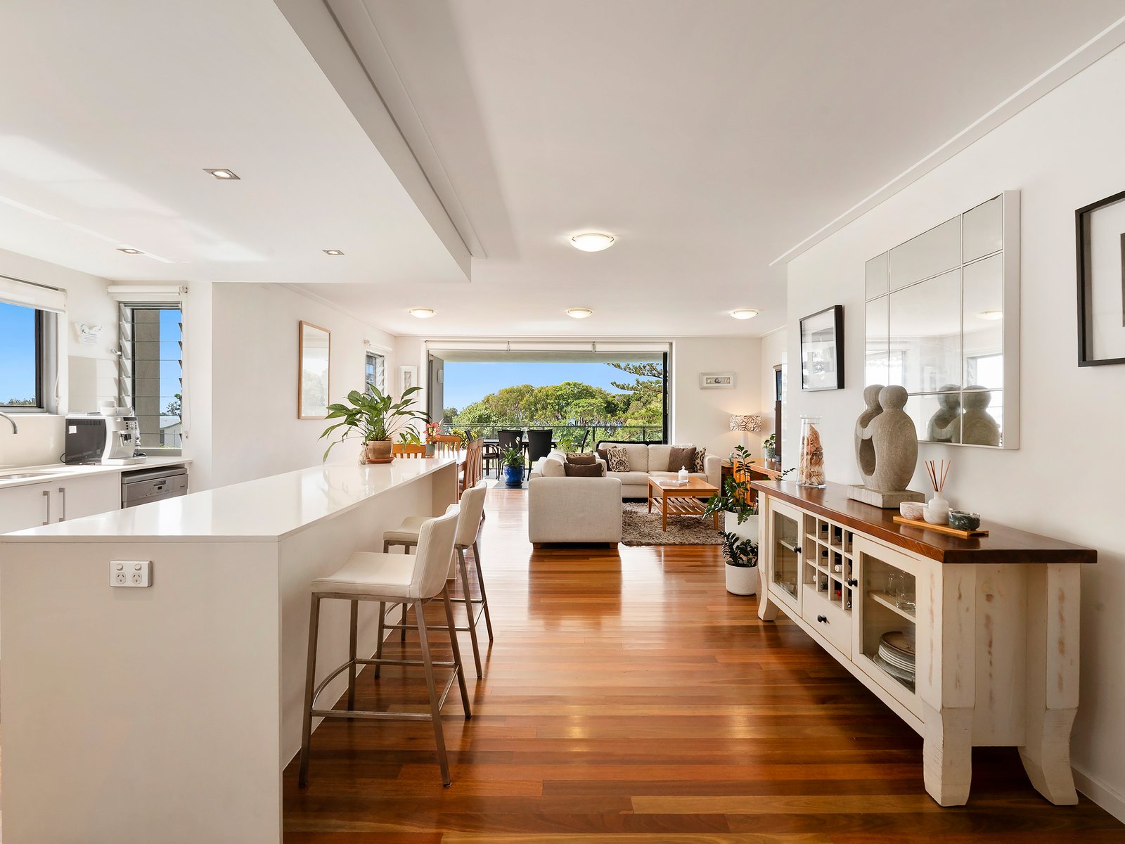 4/264 Marine Parade KINGSCLIFF 3