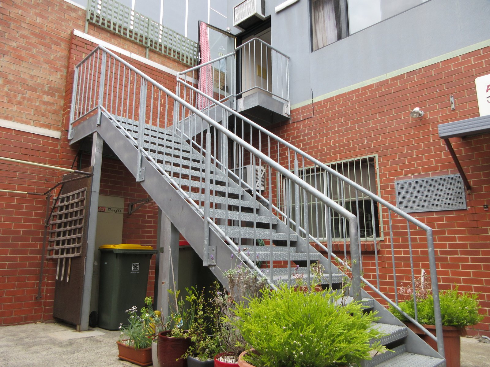 Gallery: 4/266 Centre Road