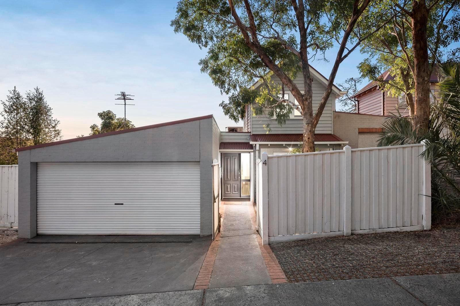 4/27 Forster Street, Ivanhoe VIC 3079
