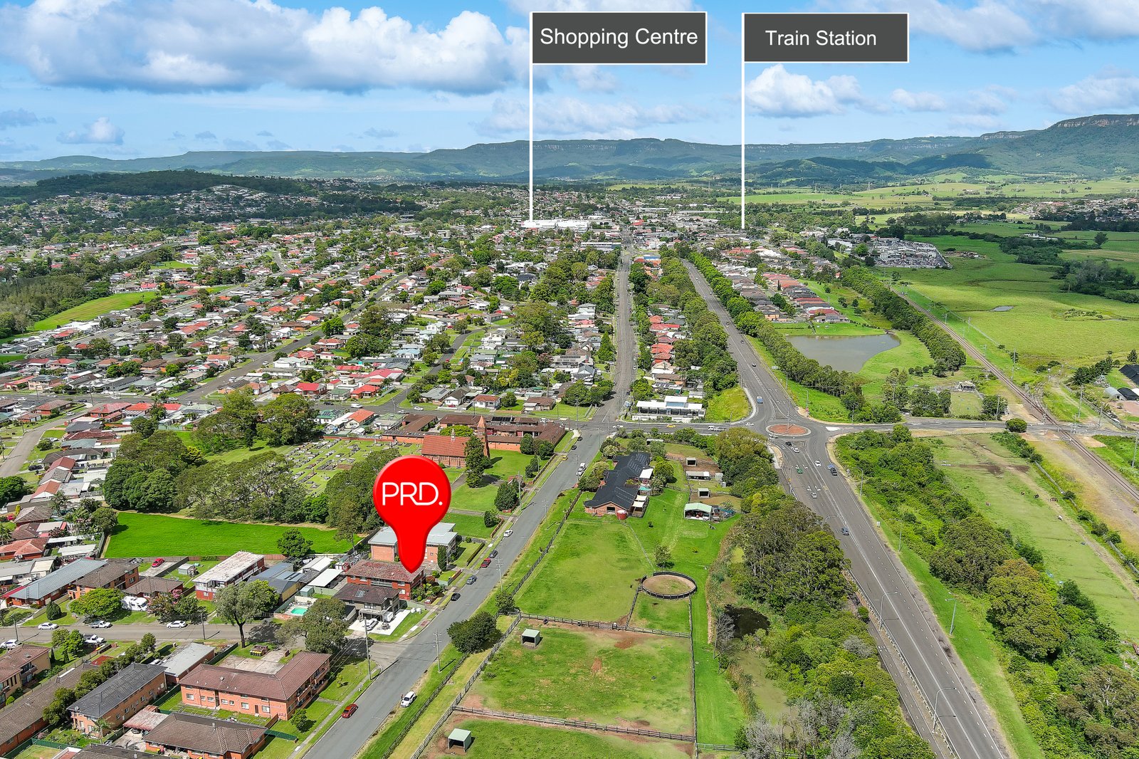 4/27 Prince Edward Drive BROWNSVILLE 8