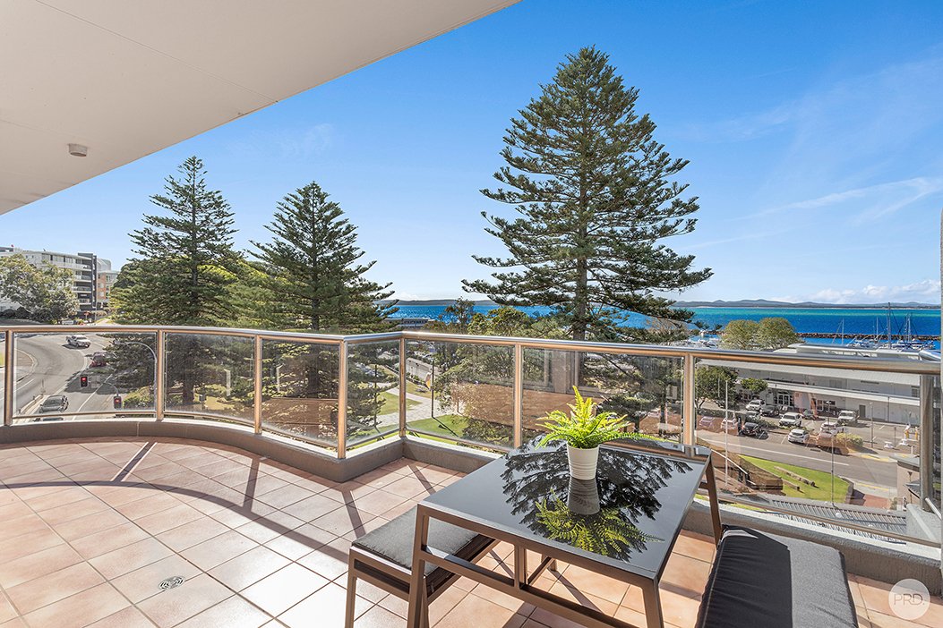 42/71 Victoria Parade NELSON BAY 3