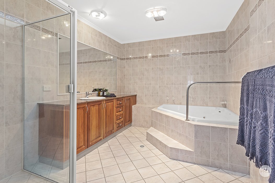 42/71 Victoria Parade NELSON BAY 21