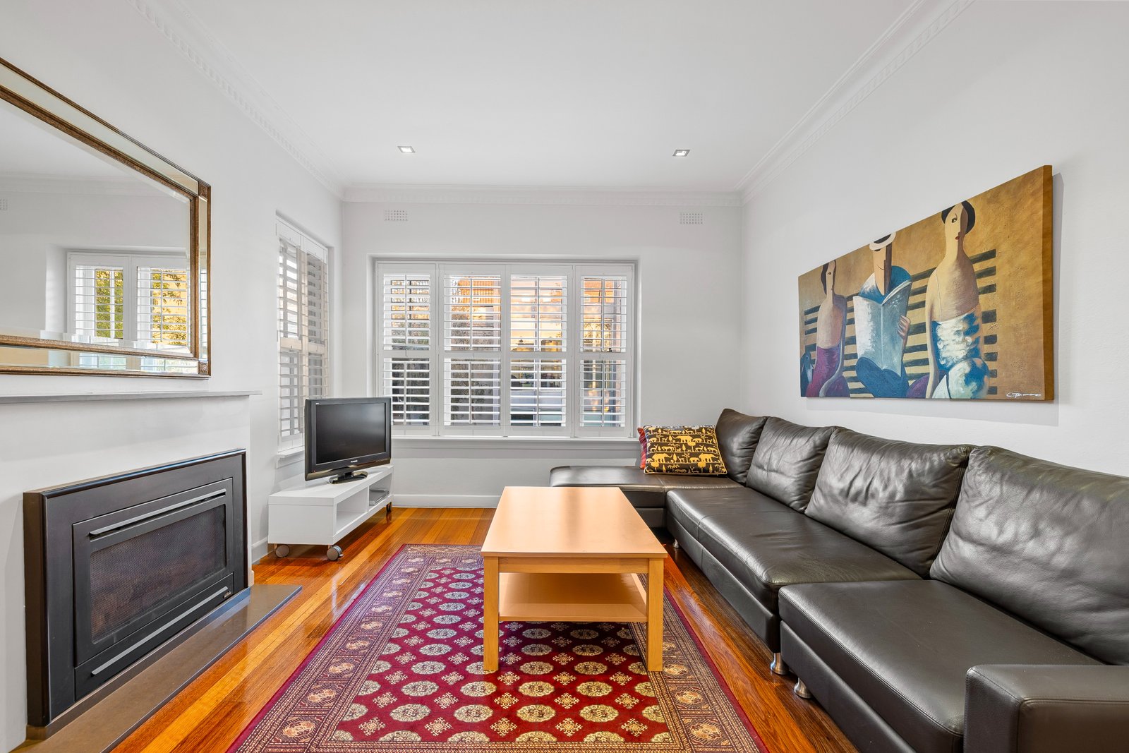 Gallery: 4/272 Walsh Street