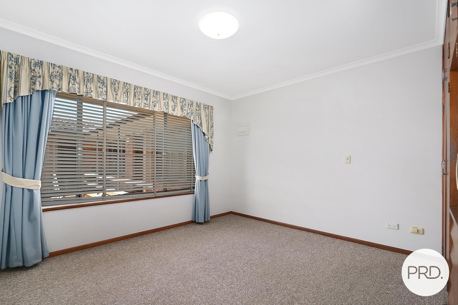 4/279 Borella Road EAST ALBURY 8