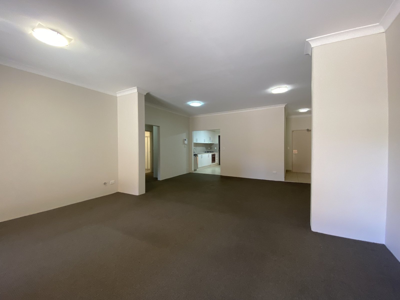 4/28 Castlereagh Street LIVERPOOL 3