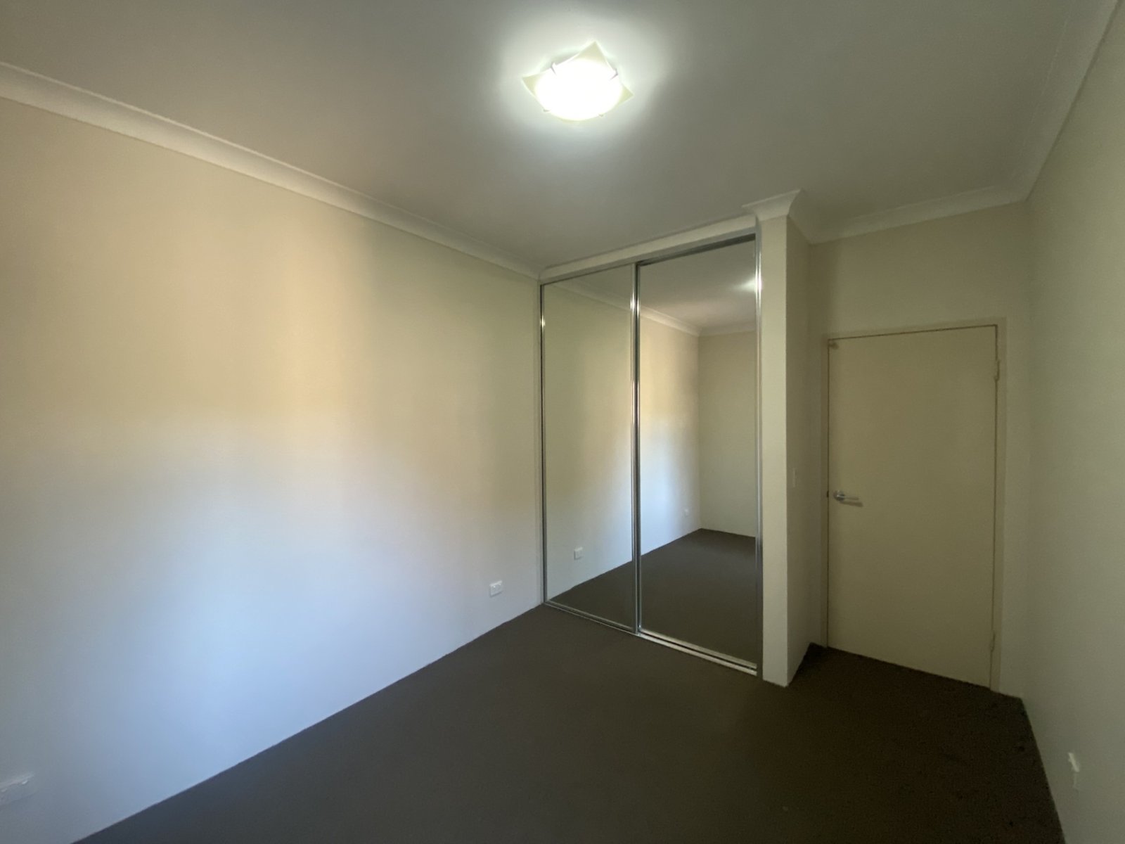 4/28 Castlereagh Street LIVERPOOL 9