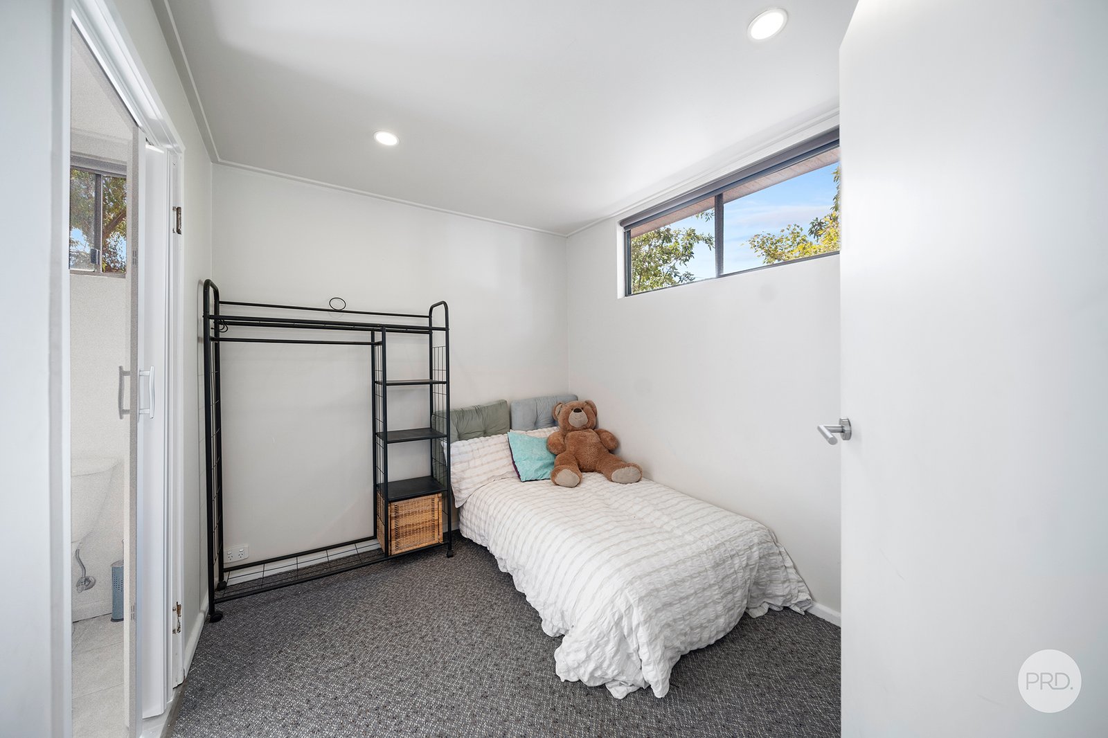 428 High Street GOLDEN SQUARE 14