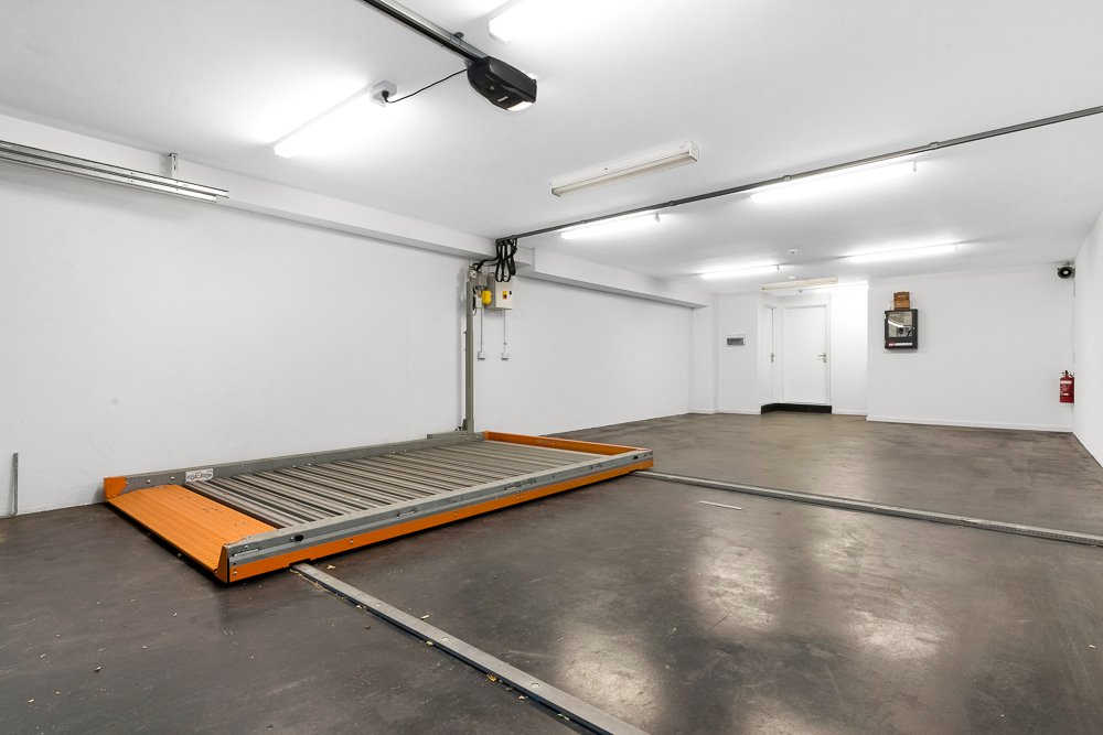 Gallery: 428 Huntingdale Road