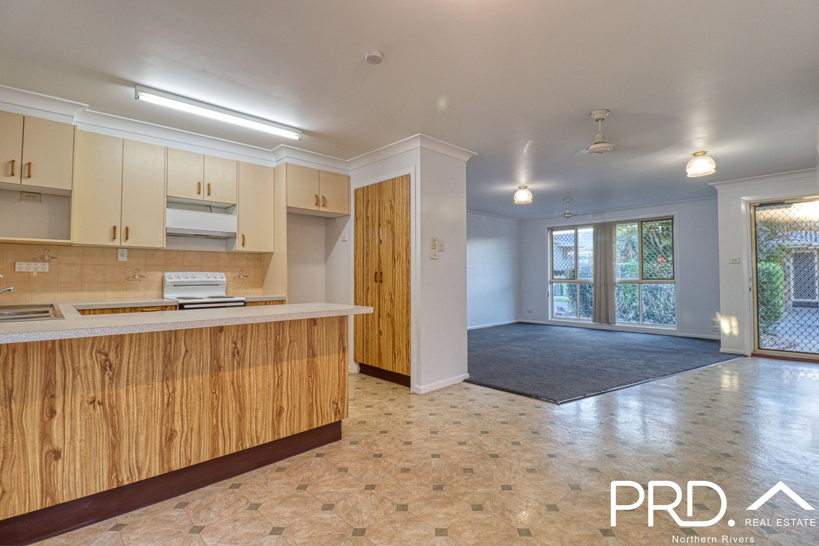 4/28 Johnston Street CASINO 7