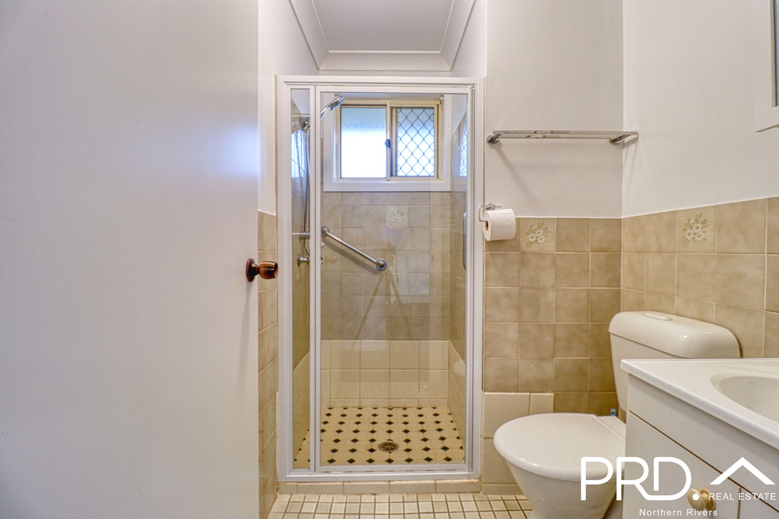 4/28 Johnston Street CASINO 8