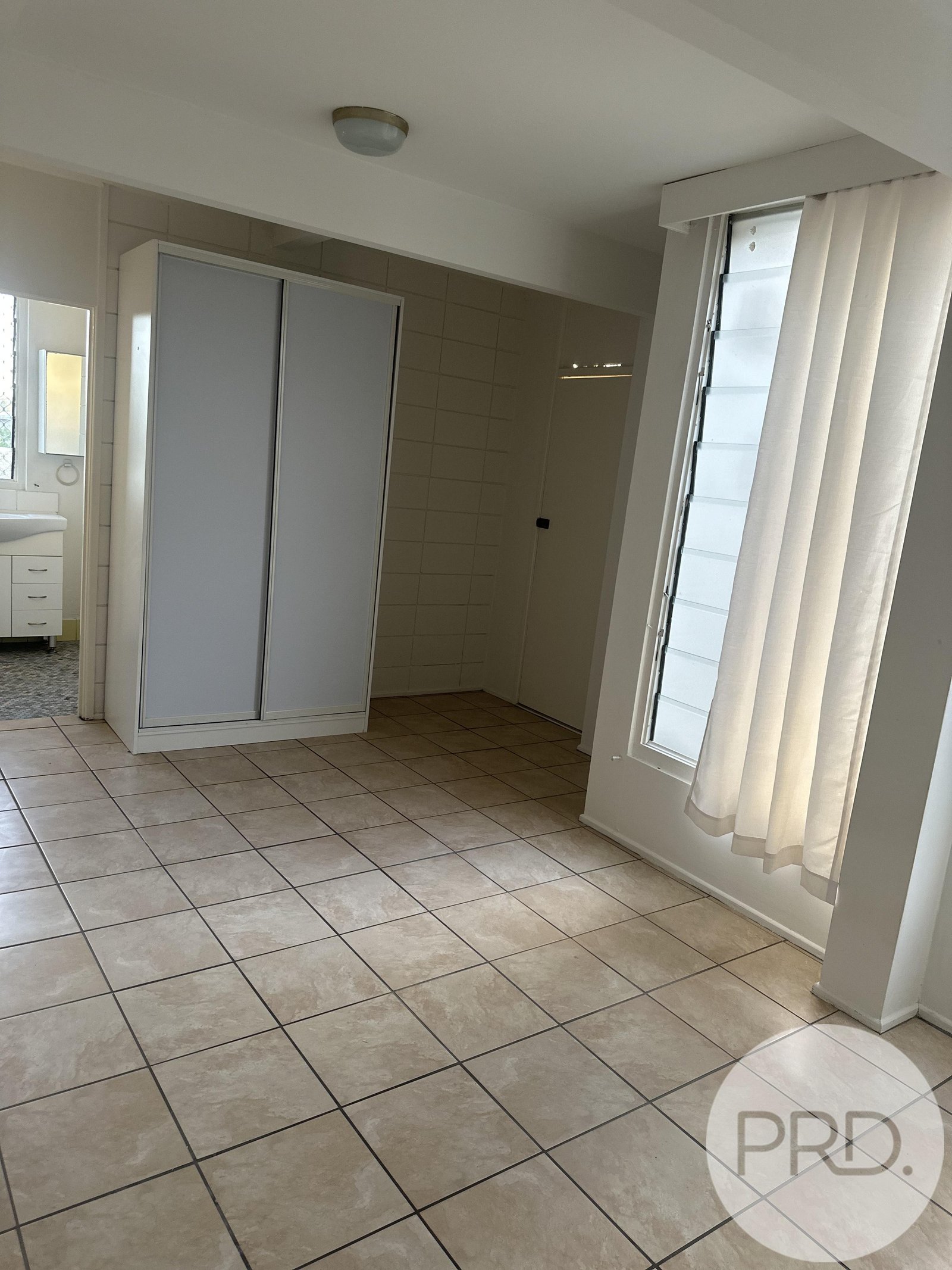 4/28 Oxenham Street NUNDAH 5